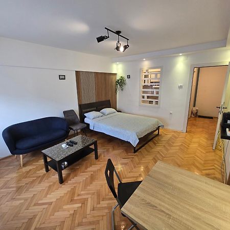Azzurro Studio Apartment Belgrado Exterior foto