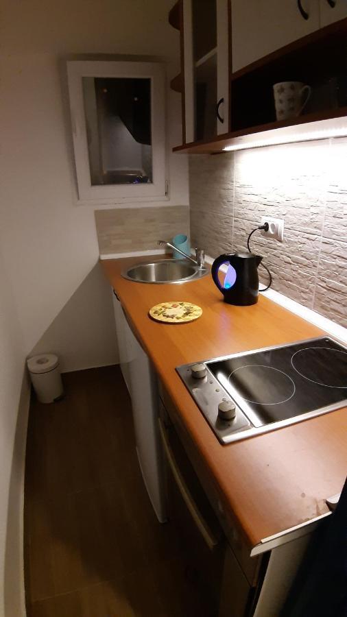 Azzurro Studio Apartment Belgrado Exterior foto